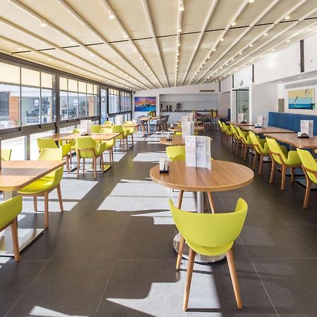 Hampton By Hilton Istanbul Kurtkoy Hotel Bagian luar foto