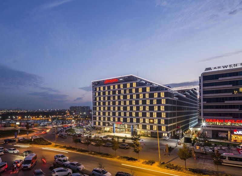 Hampton By Hilton Istanbul Kurtkoy Hotel Bagian luar foto
